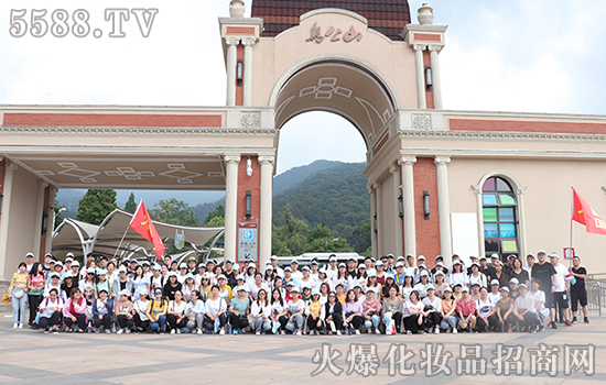 信陽(yáng)紅色之旅 信陽(yáng)紅色之旅
